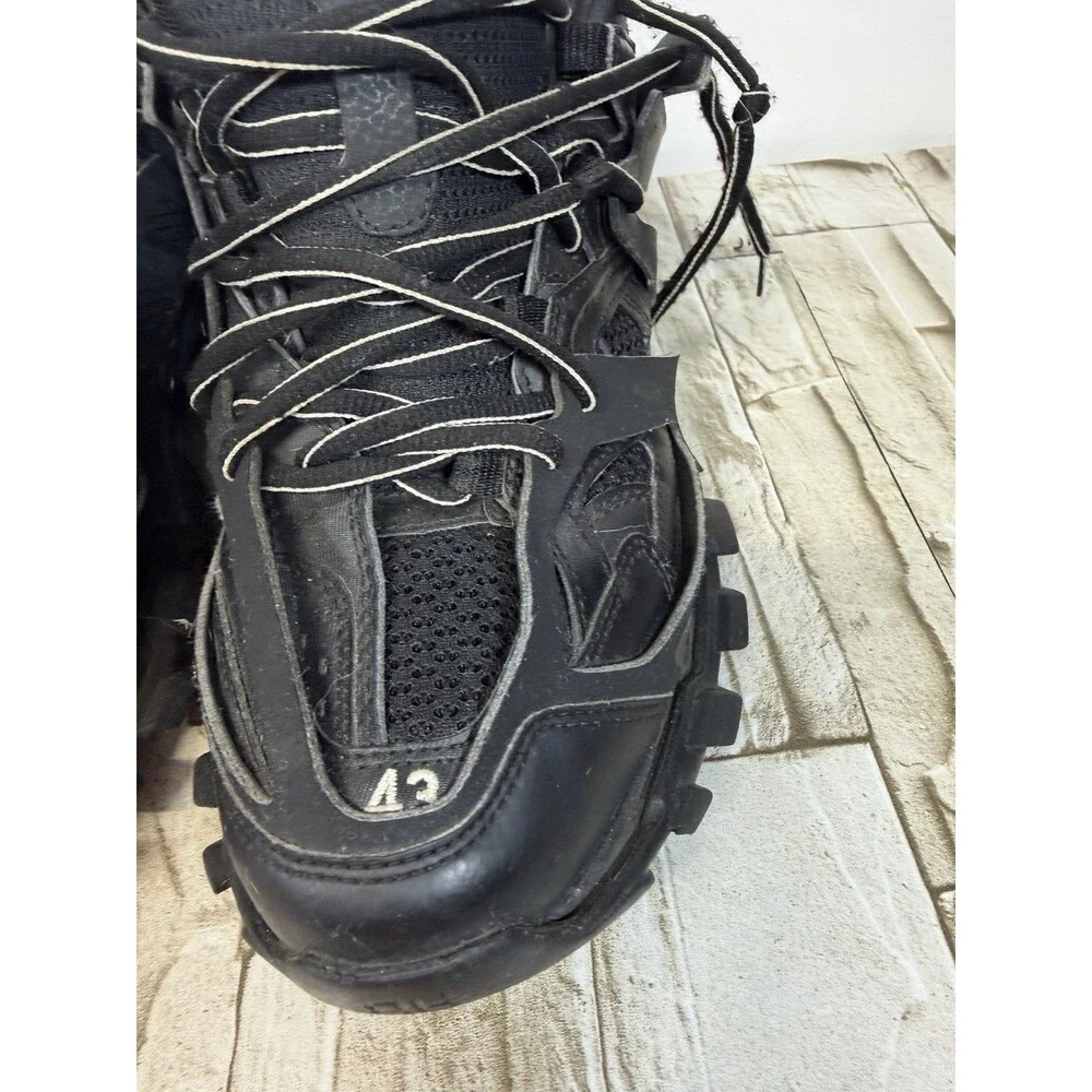 Balenciaga Track  Men’s. Runner Black Sz 10